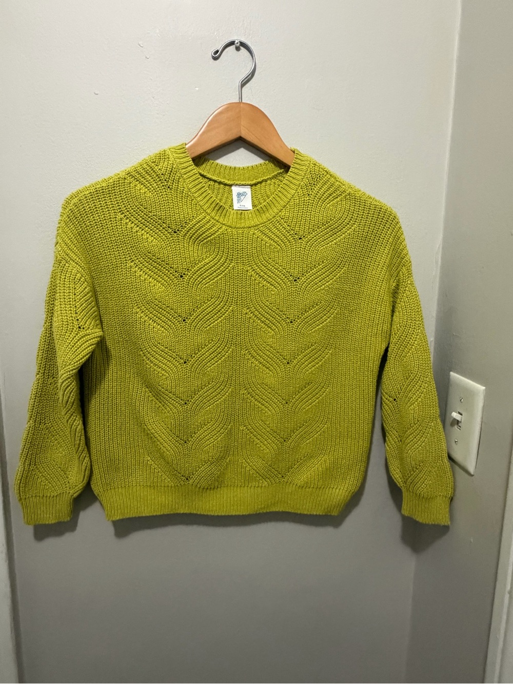 Women’s Lime Green Cable Knit Crewneck Sweater